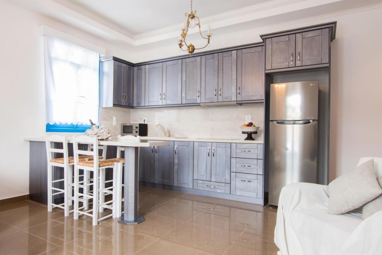 Poseidon Luxury Apartment Foiníkion Buitenkant foto